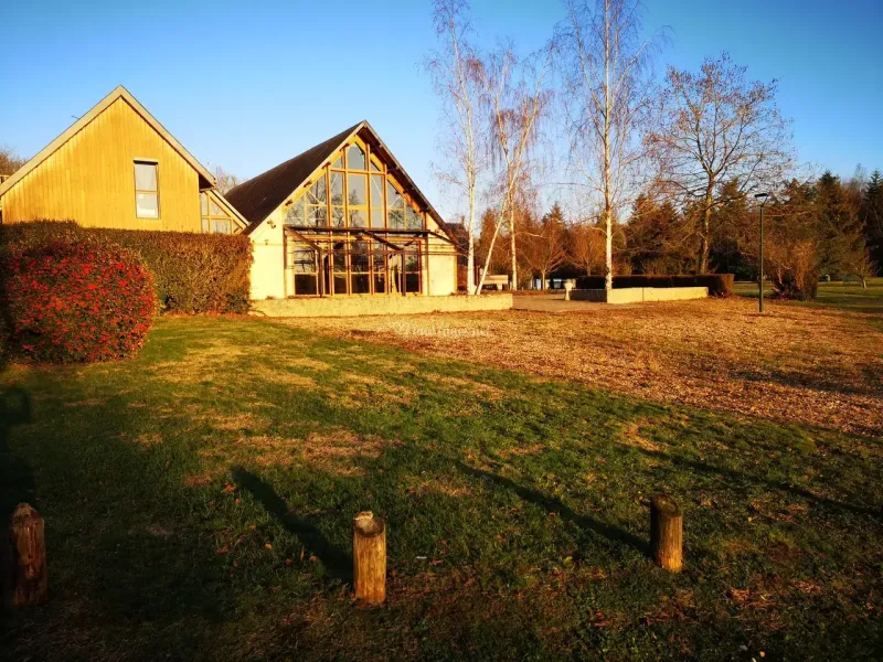 Le Domaine de Gouville Val d'Iton : Un Cadre Champêtre pour Vos Événements