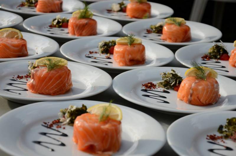 Surprise de Saumon fumé, Collet Traiteur Louviers