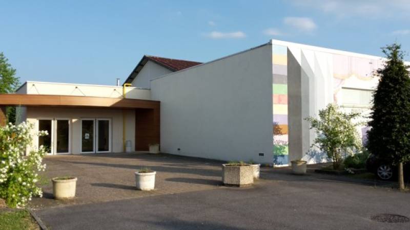 La Salle du Virolet : Un Espace Moderne et Polyvalent pour Vos Événements